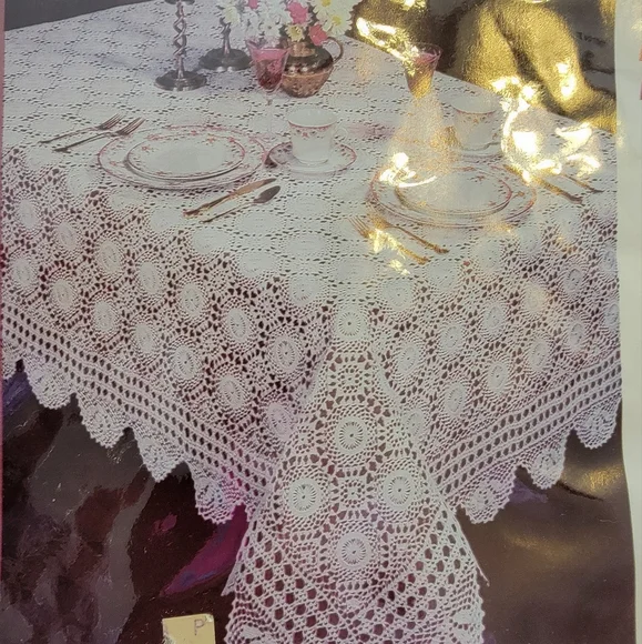 Vtg Hand Crochet Cotton table cloth 45