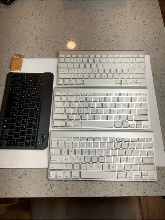 Apple Wireless Keyboard Set — Silver and White (3) with Black Keyboard