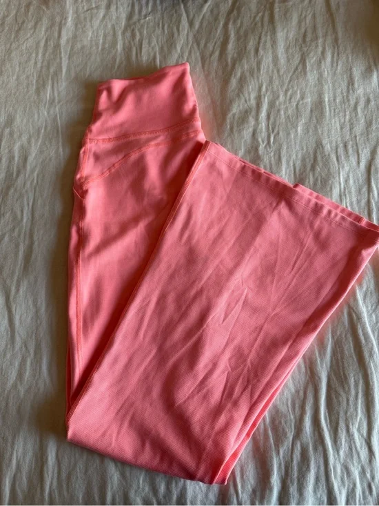Beyond Yoga Wide-Leg Active Pants in Coral Pink