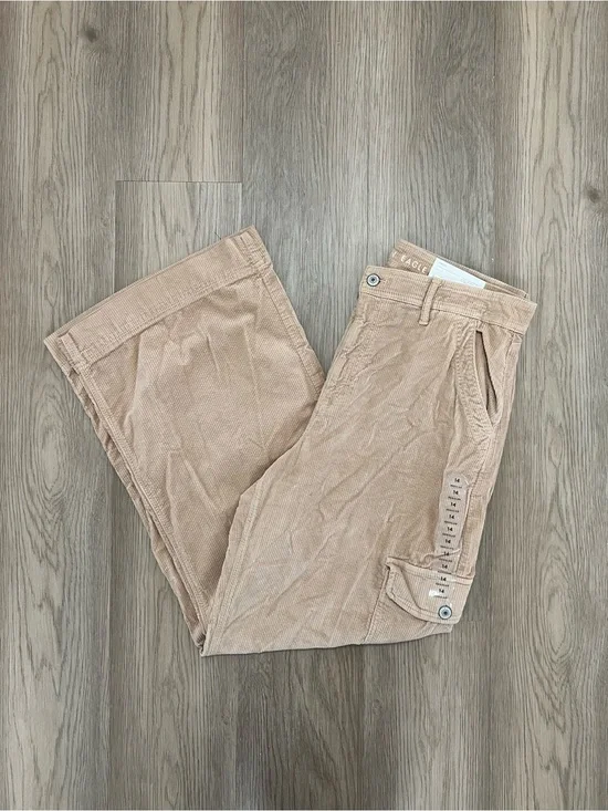 American Eagle Super High Rise Baggy Wide Leg Corduroy Cargo Pants Size 14 NWT