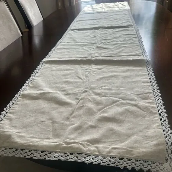 Nicole Miller Cotton Blend Table Runner