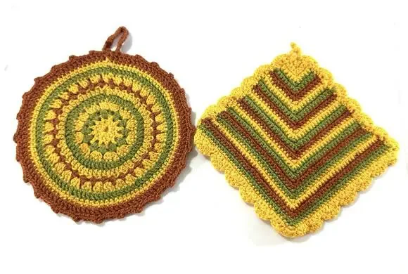 Vintage Hand Crocheted Potholder Set Round Square Yellow Green Brown Cotton 2 Pc