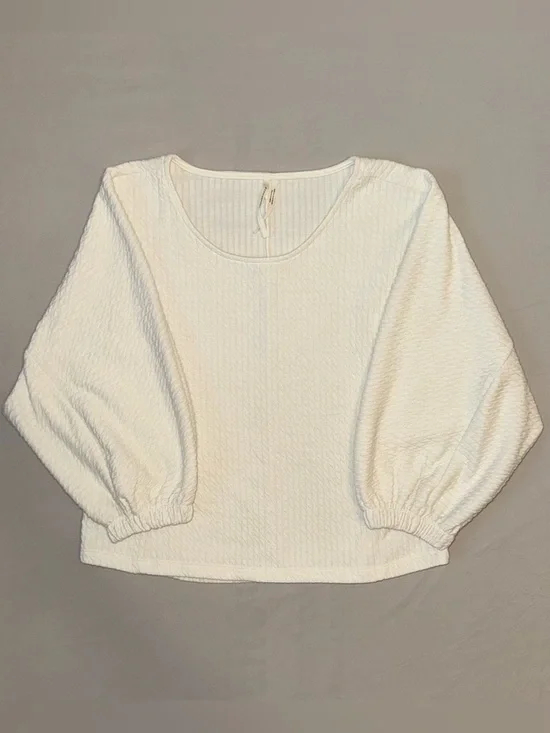 Anthropologie Cream Textured Dolman Sleeve Top Size Medium Petite EUC Minimalist