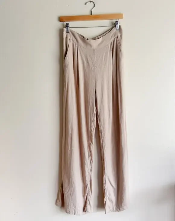 Abercrombie & Fitch Tan Linen Blend Pants Size Medium Long Beachy Resort
