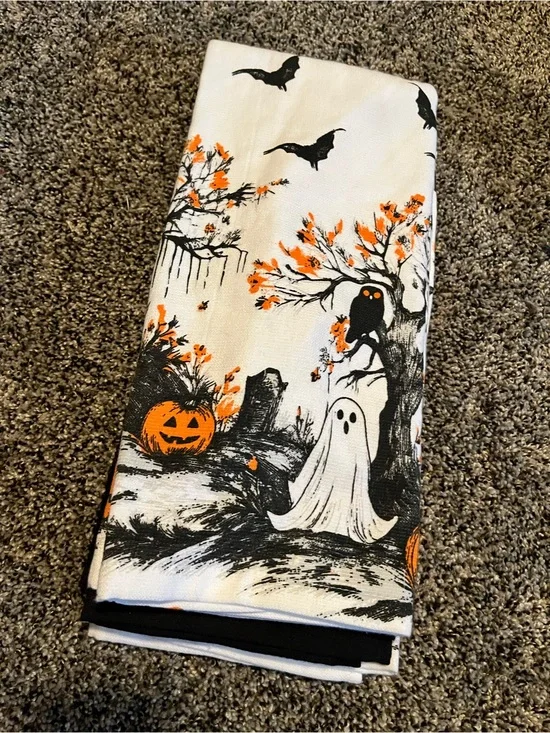 Halloween hand towels
