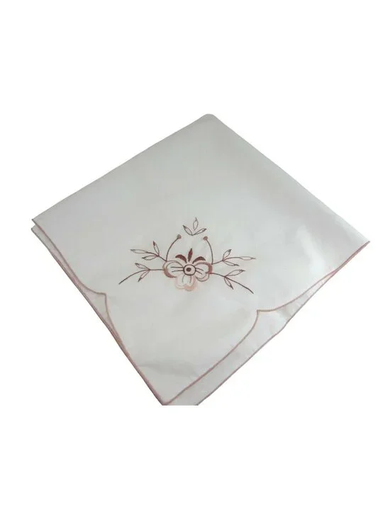 4 Vintage Embroidered Cotton Blend Napkins Pink White 52151