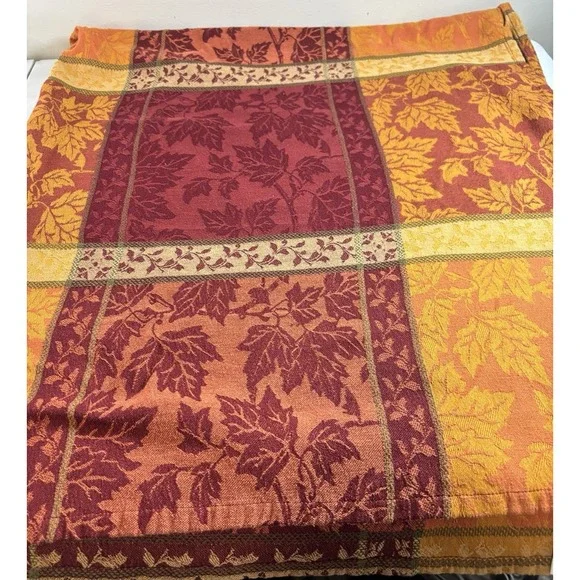 Maplewood Jacquard Autumn Tablecloth‎ Cotton Blend farmhouse 52x118