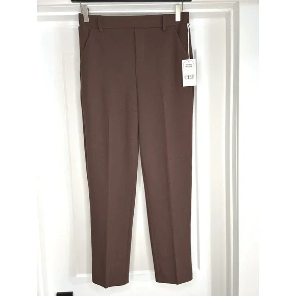 NEW BBJ Los Angeles Womens Mid Rise Trouser Pants Brown Tapered Medium Preppy