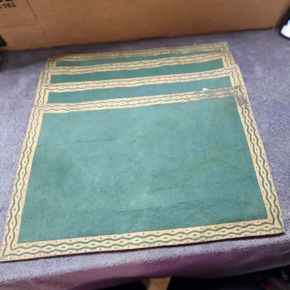 Vintage Pier 1 Imports 4 piece set green cotton placemats C b48