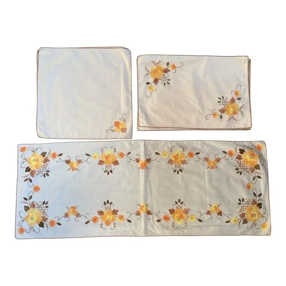 Vintage Table Runner And Napkins Set Floral Appliques Embroidery Handmade