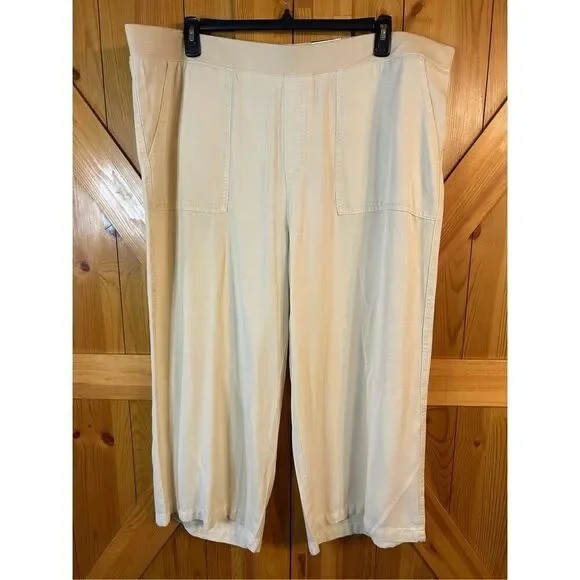St. John's Bay Wide Leg High Rise Plus Crop 2X nwt Birch (0192)