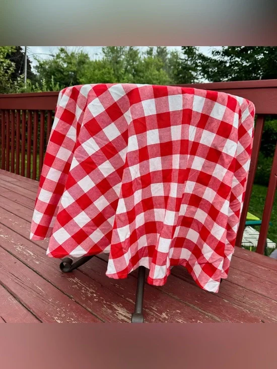 The Pioneer Woman Tablecloth Red White Checkered Round 70