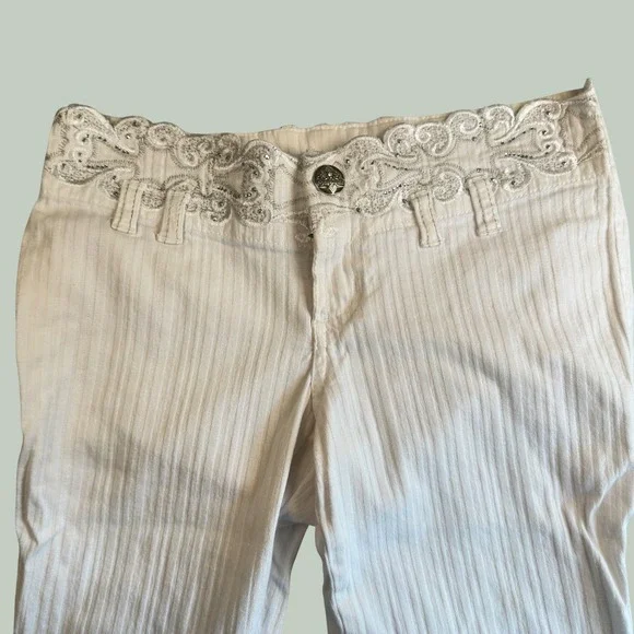 Cheviotto Capri Pants Y2K White Cotton Blend Embroidered Rhinestone Size 27W