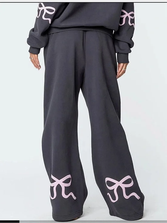 EDIKTED Bonnie bow gray and pink sweatpants