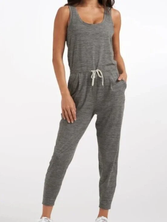 Vuori Lux Harem Heather Taupe Soft Luxe Jersey Knit Jogger Jumpsuit SZ Medium