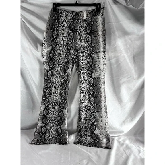 Ms Mode Snakeskin Print‎ Flared Leggings Women's Size 44 NWT