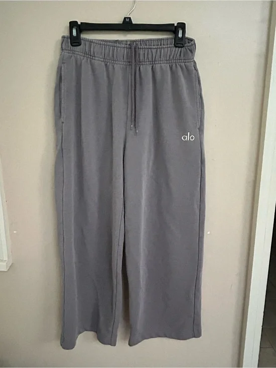 ALO wide leg sweatpants in purple haze