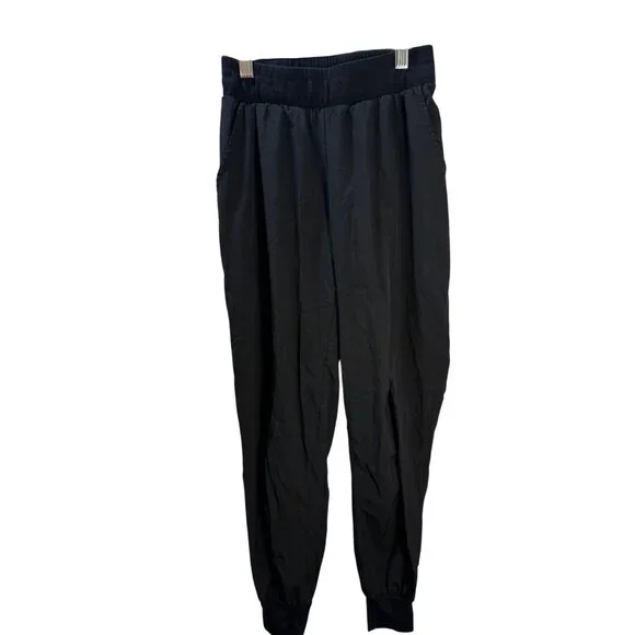 Free People Black Elastic Waist‎ Jogger Pants With Pockets & Ribbed Cuffs