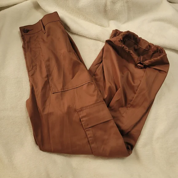 Celebrity Pink XS‎ Brown Cargo Pants Silky Satin Pockets Dressy Slacks Office