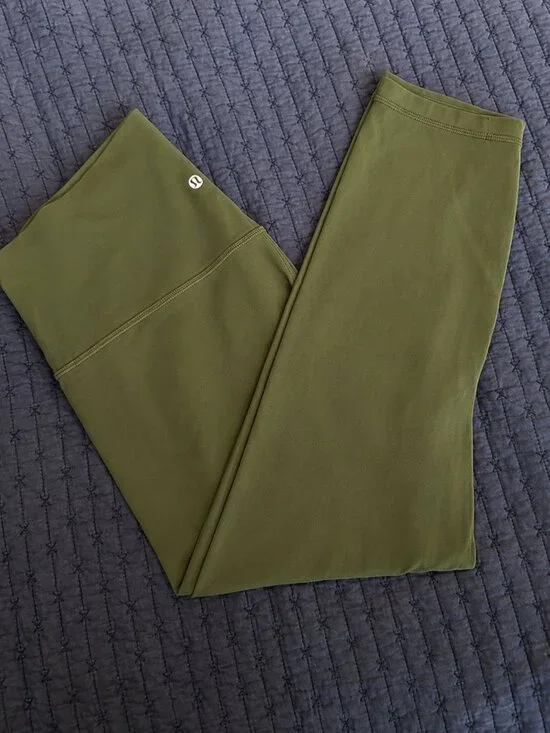 Lululemon Align High-Waist Bay Leaf Green Performance Leggings 29” W x 23” L