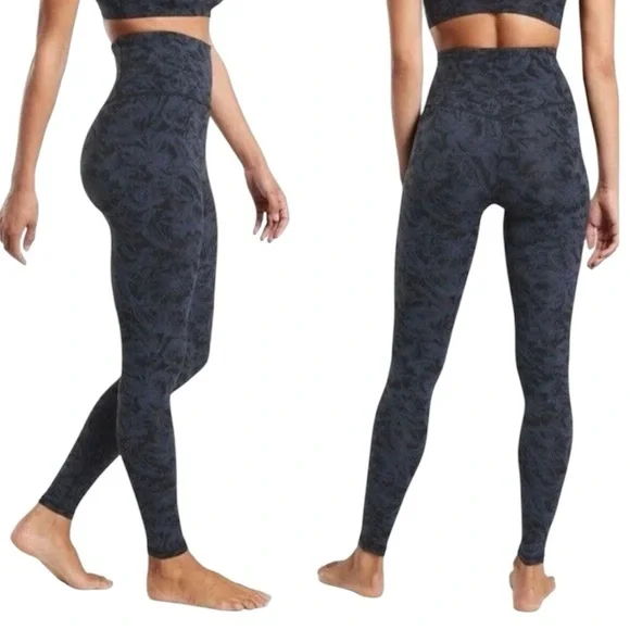 Athleta‎ | Women’s Elation Blue & Black Texture Leggings Size Large Petite