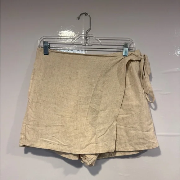 American Eagle Outfitters Beige‎ Wrap Skort NWT