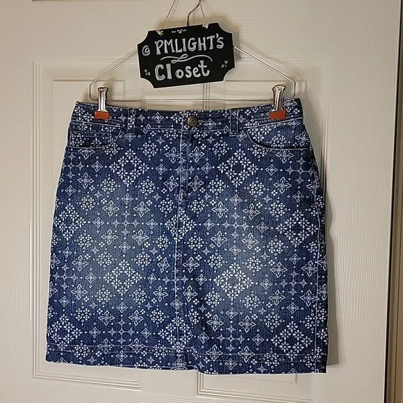 Christopher & Banks 4 Denim Skort Blue White