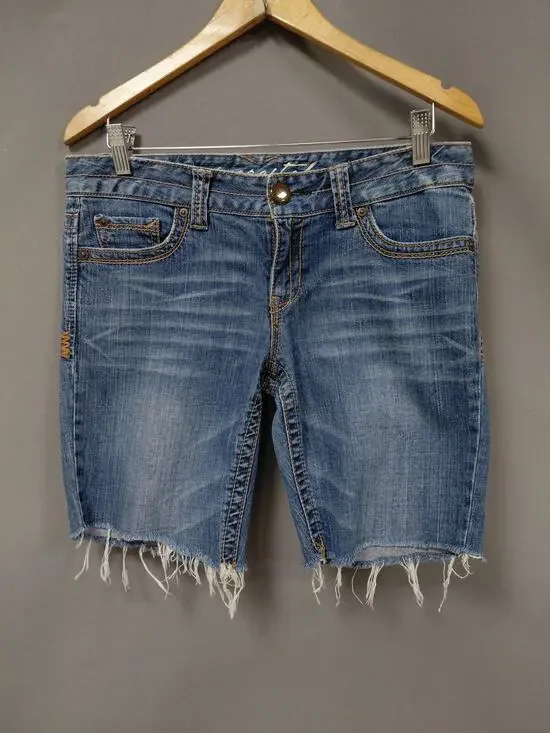Aeropostale Embroidery Blue Denim Distressed Shorts Women Size 7/8