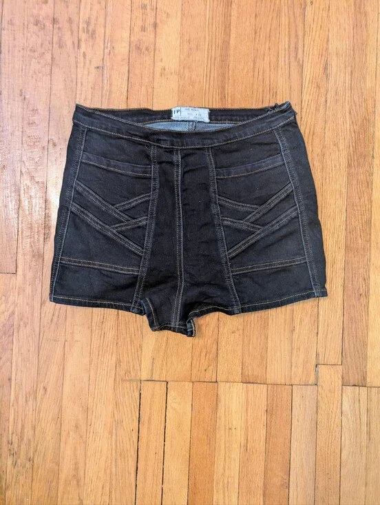 Free People Rader Love High-waisted jean Shorts Dark wash Size 28