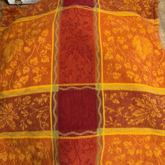 Set of 4 Fall Harvest Jacquard Cloth Napkins Orange Burgundy Floral Leaf Plaid