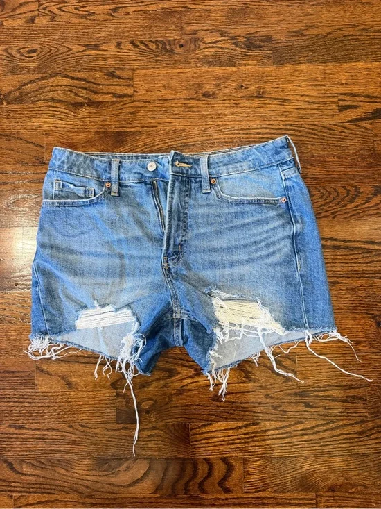Old Navy Light Blue Distressed Denim Jean Shorts