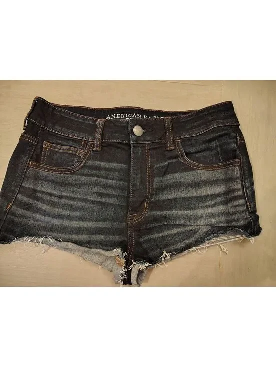 American Eagle Women's Cutoff Shorts Size 8