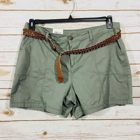 Style & Co Women's SZ 16 Shorts Chinos Green Belted Flat Front Pockets Mid-Rise