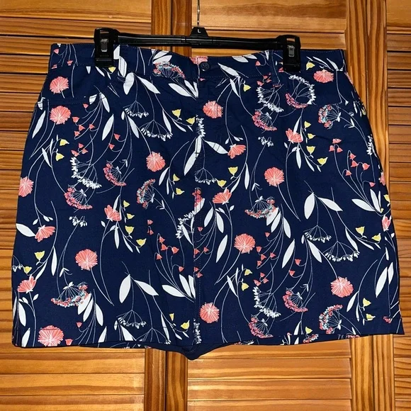 St John’s‎ Bay Blue Floral Skort Size 14 With Pockets