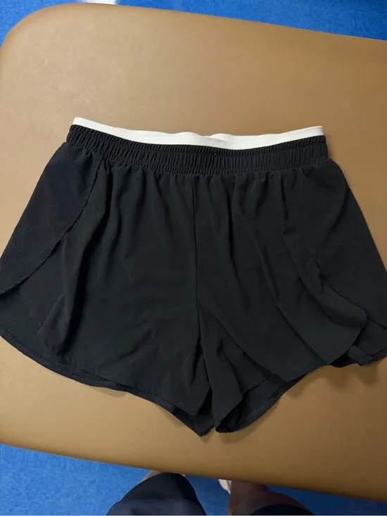 All in motion black shorts