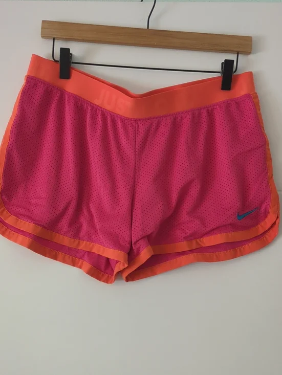 Nike Shorts L Athleasure Athletic Running Outdoors Dry Fit Vintage
