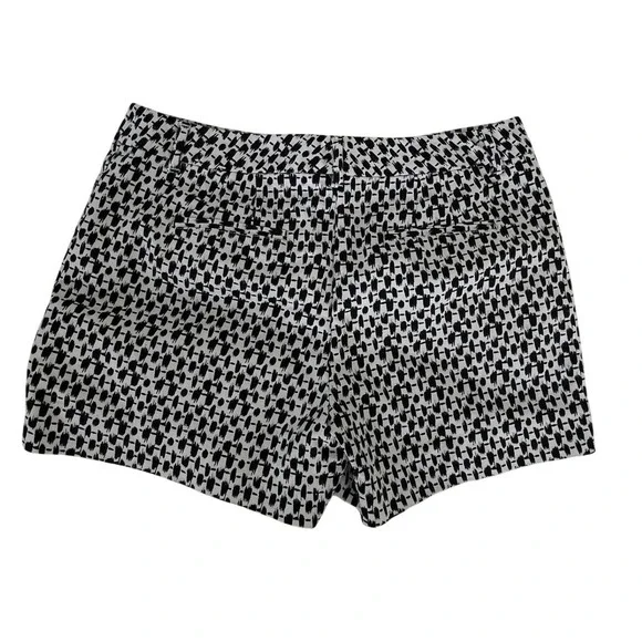 Resort Chic WHBM 97% Cotton Geometric Print‎ Black White Shorts 12P W31 L Fits M
