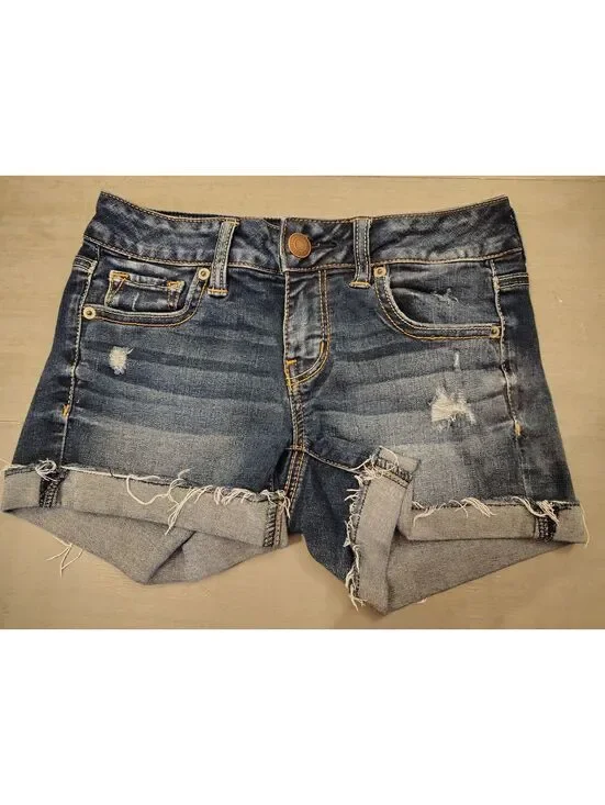 American Eagle Women's Shorts Size 4