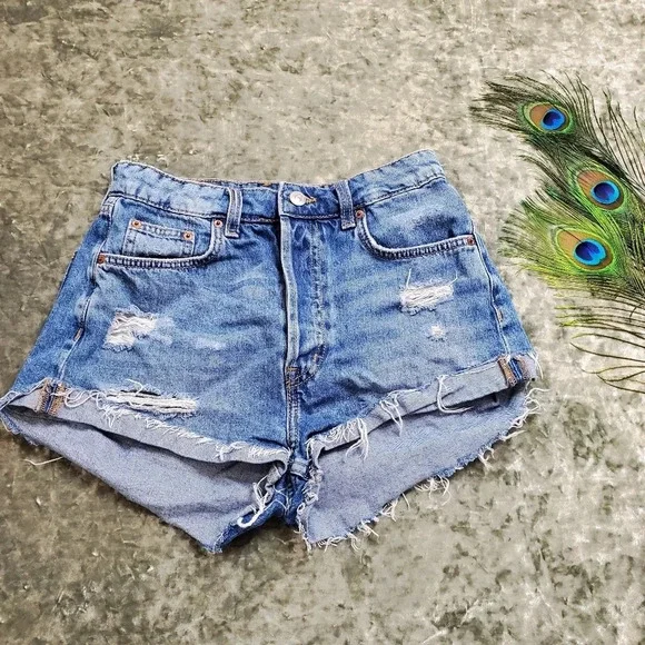 H&M Denim Cutoff Distressed‎ Shorts