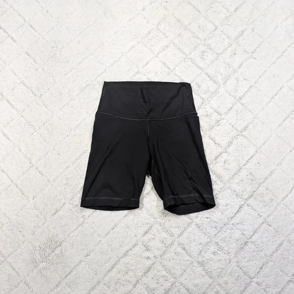 Everlane Shorts Women's S Black Perform Bike High Rise Yoga Light Compression 8”