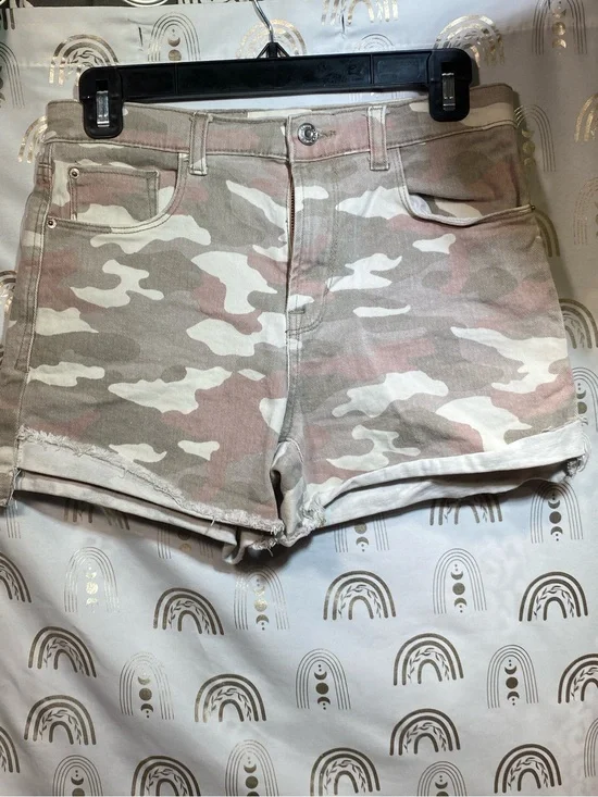 Kensie Pink & Taupe Camo High-Rise Denim Shorts