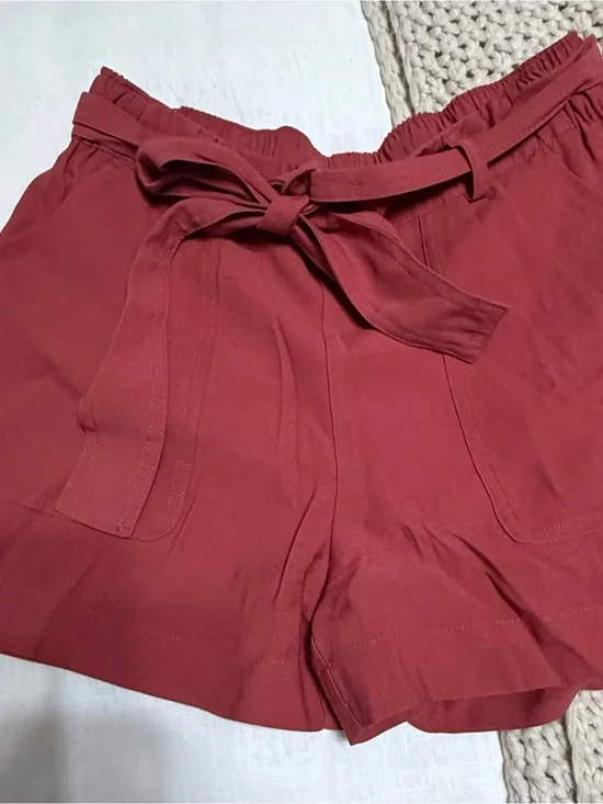 Women's High-Rise Tie-Waist Shorts in Deep red/ coral