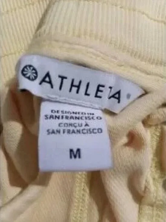 Athleta Shorts - Activewaear Mid-Rise Solid Pocket Drawstring - Yellow M