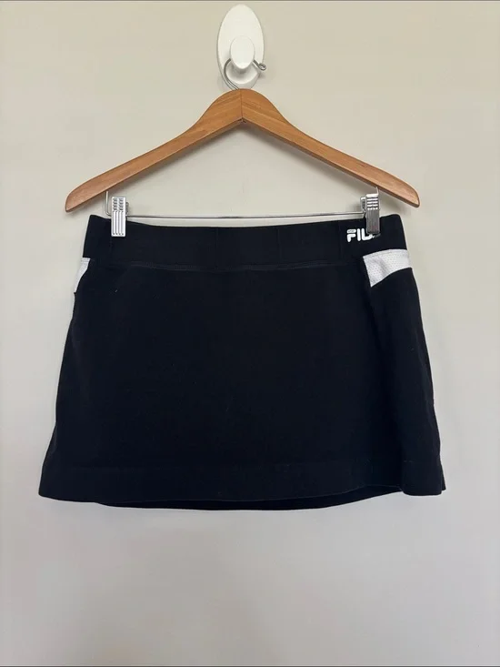 Fila Sport Black Skorts Sz L GUC