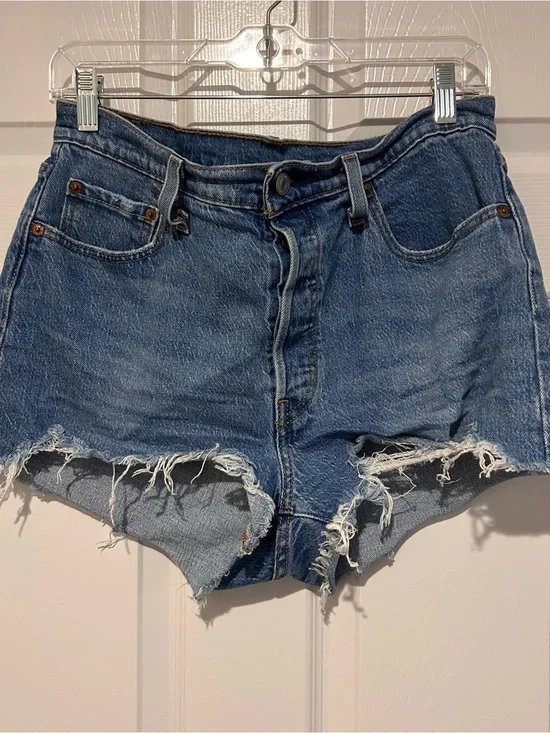 Levi’s 501 Original Classic High-Waist Distressed Denim Shorts - Medium Blue