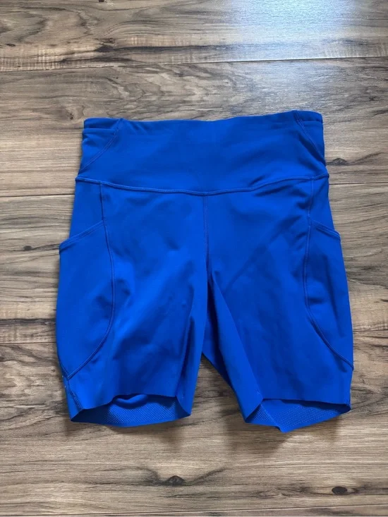 Lululemon Fast and Free HR Short 6” Size 6