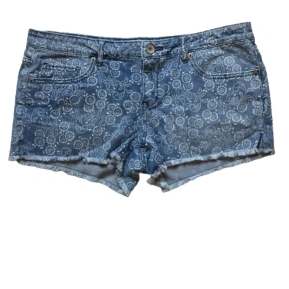Aeropostale Blue White Denim Raw Hem Mid Rise Shorts 11/12