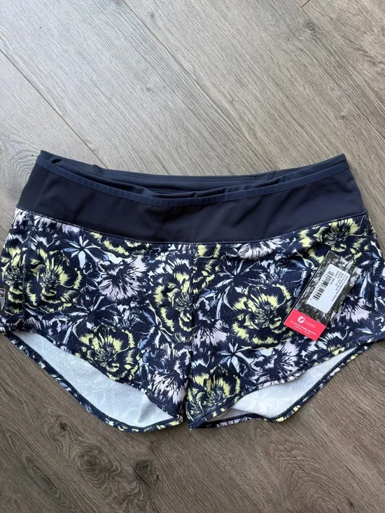 Oiselle Toolbelt Roga Short