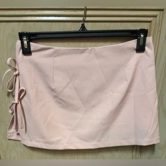 SHEIN Mini Skirt Skort Womens‎ Size 6 Medium Pink Bows