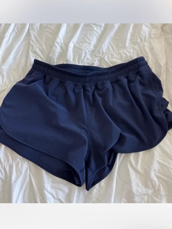 Aritzia Saratosa Navy Blue Shorts
